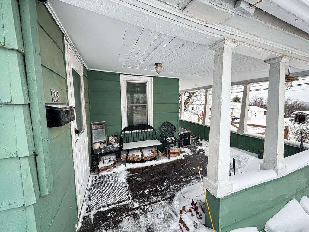 123 E Main Street Fort Kent ME 04743