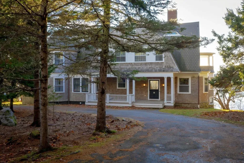 13 Smallidge Point Road Mount Desert ME 04662