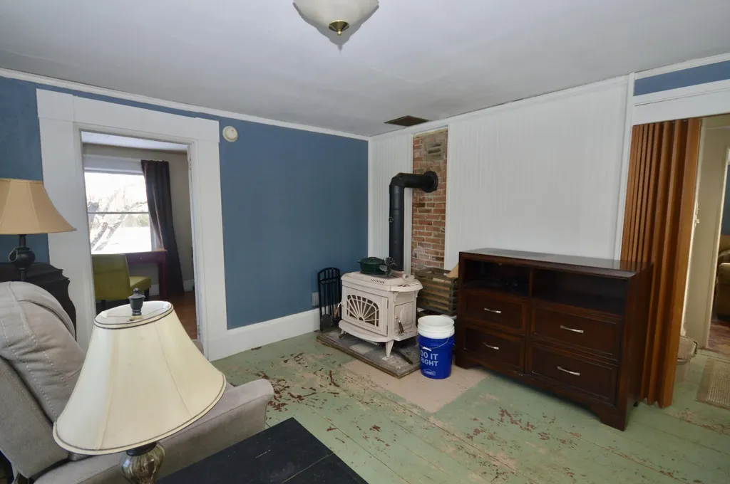 42 Fowler Road Orrington ME 04474