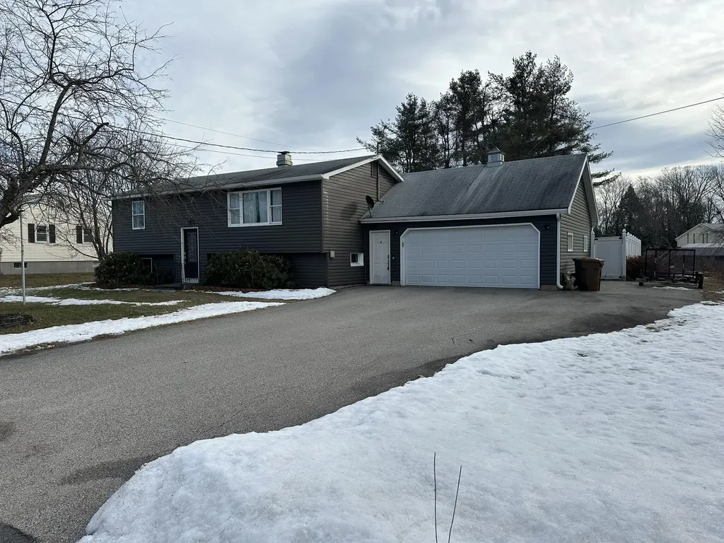 6 Lina Avenue Saco ME 04072