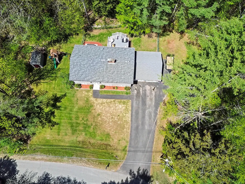 50 Country Club Road Manchester ME 04351