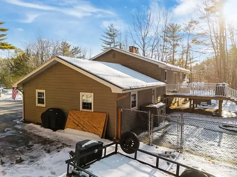 50 Country Club Road Manchester ME 04351