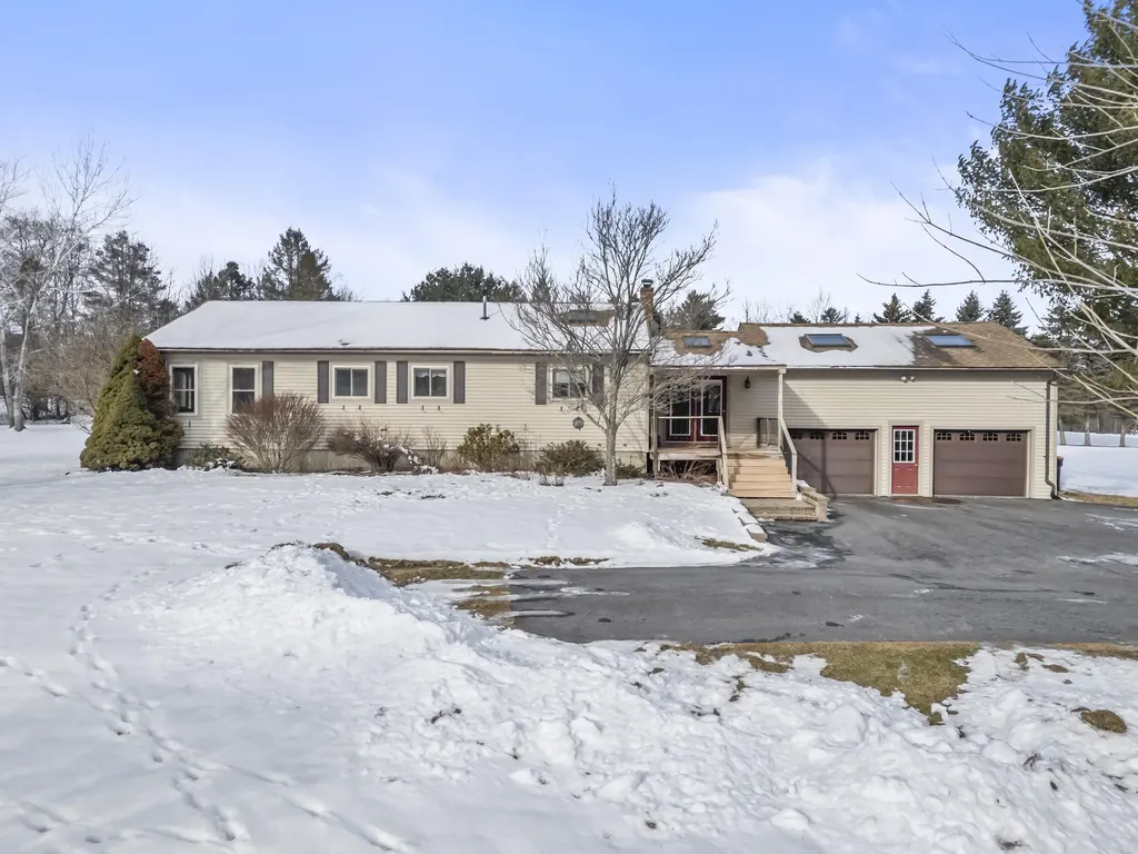 4 Abbi Lane Scarborough ME 04074
