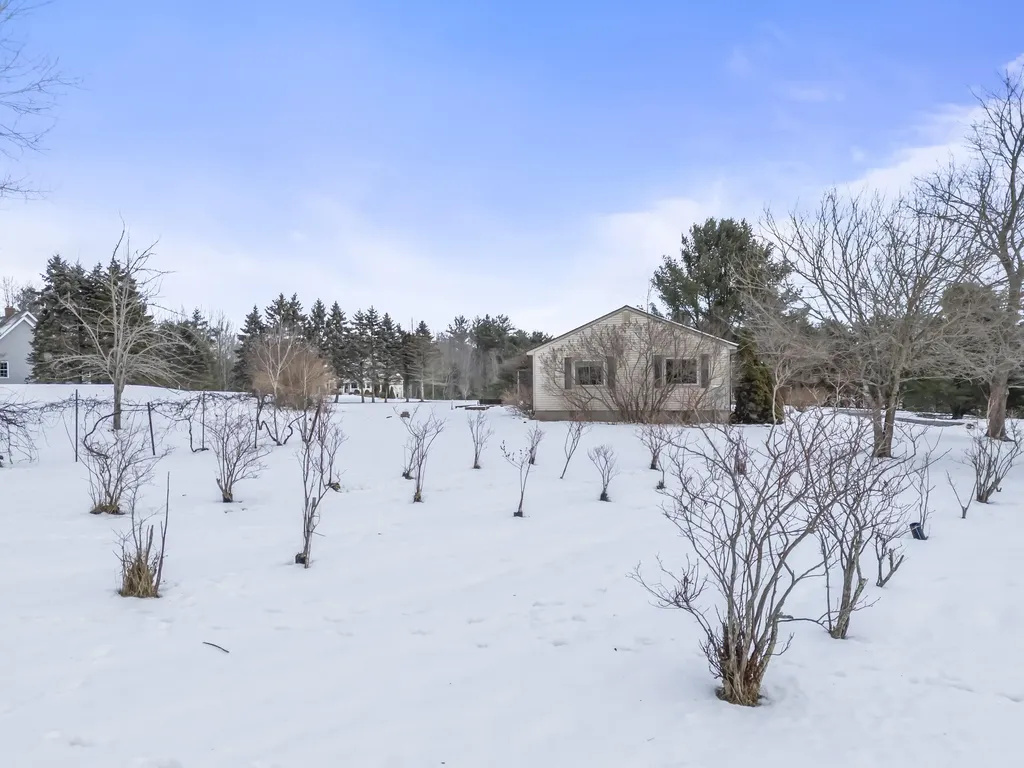4 Abbi Lane Scarborough ME 04074