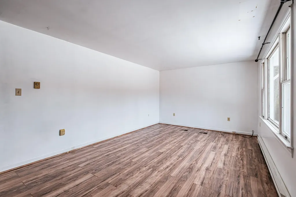 1398 North Road Gilead ME 04217