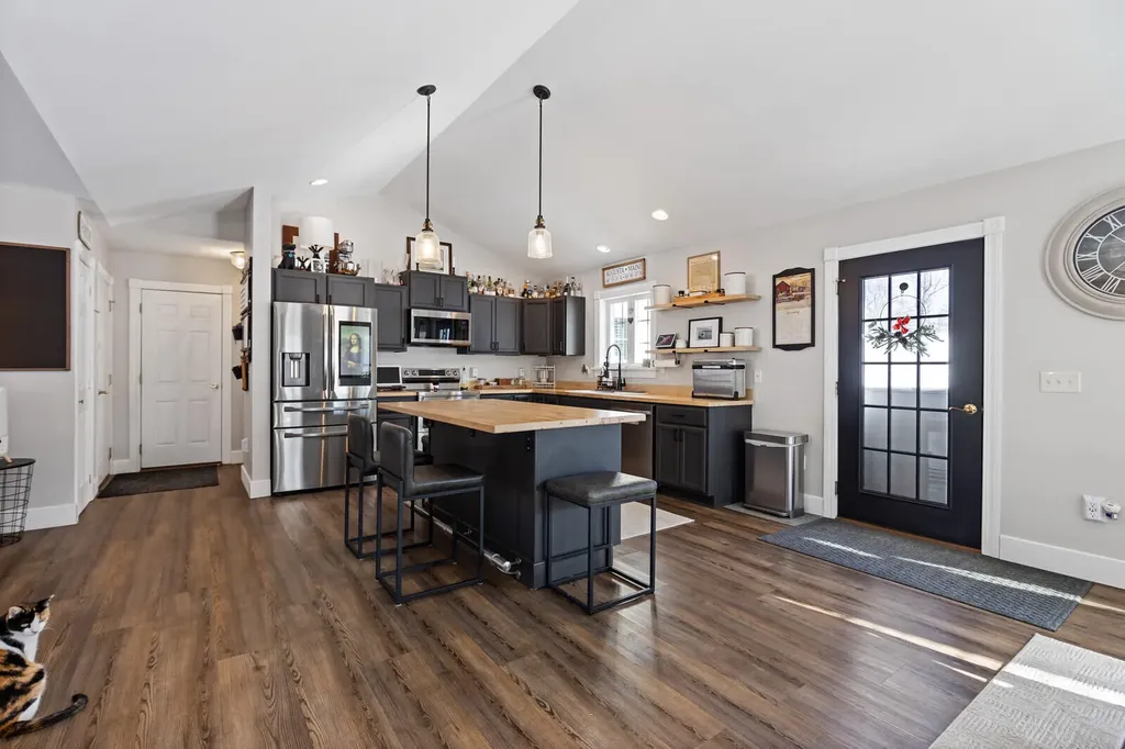 15 Fieldstone Drive Augusta ME 04330