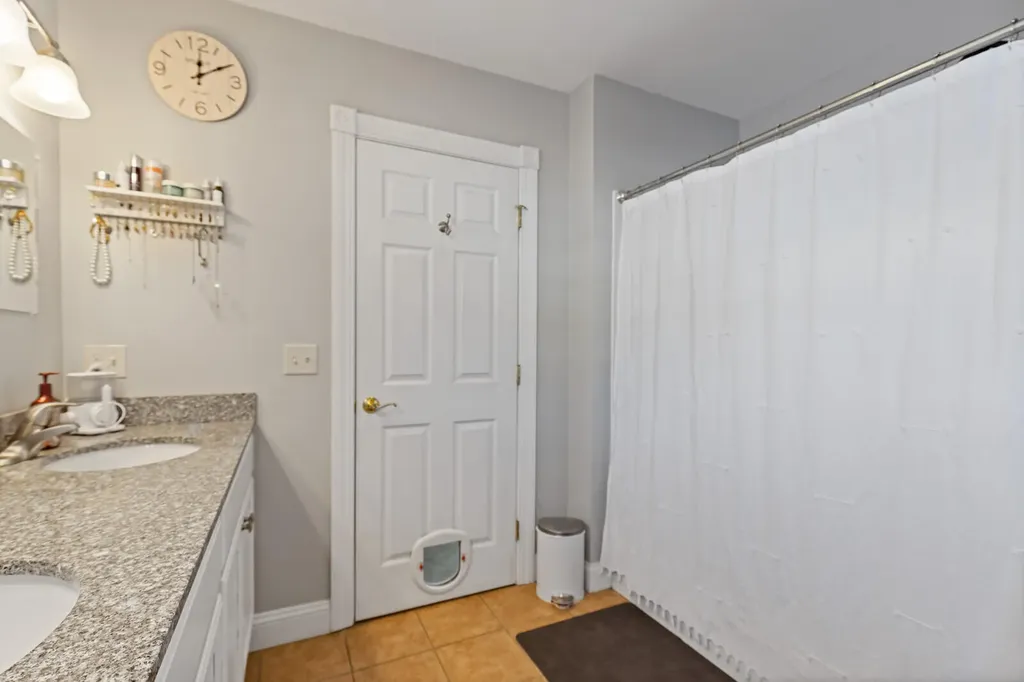 15 Fieldstone Drive Augusta ME 04330