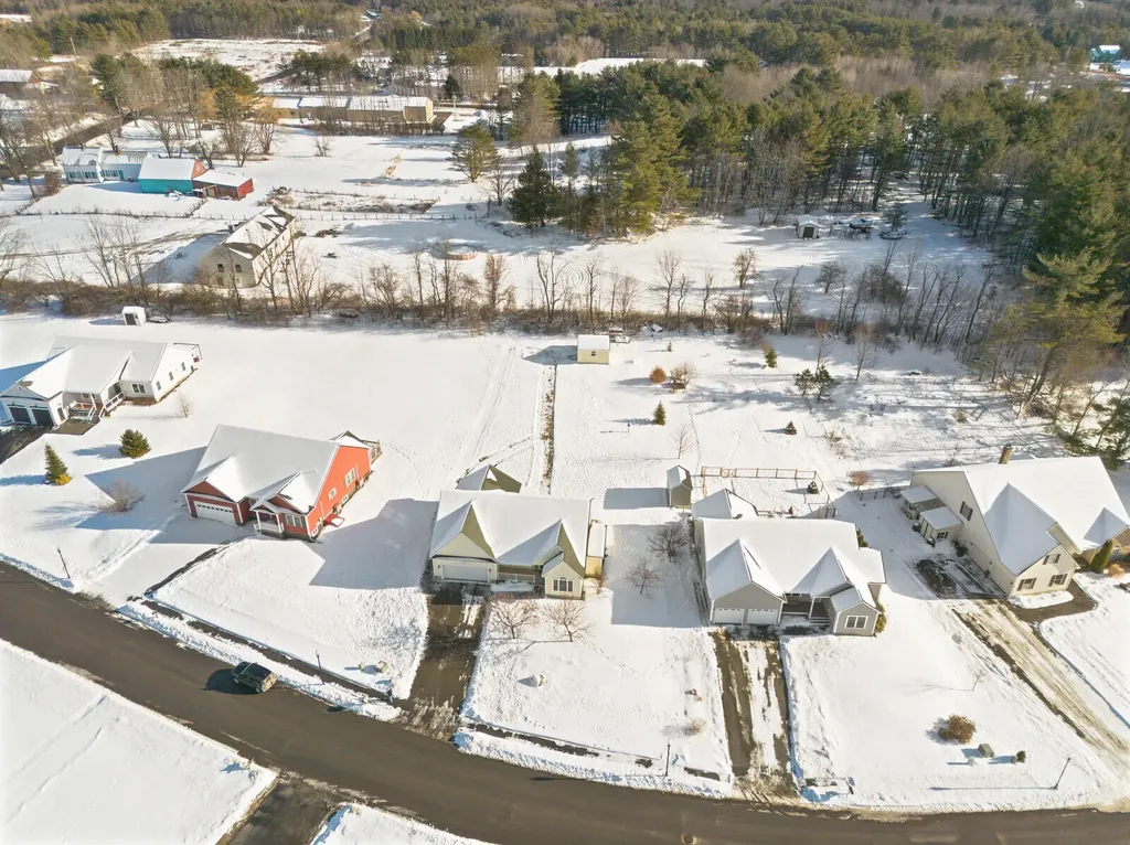 15 Fieldstone Drive Augusta ME 04330