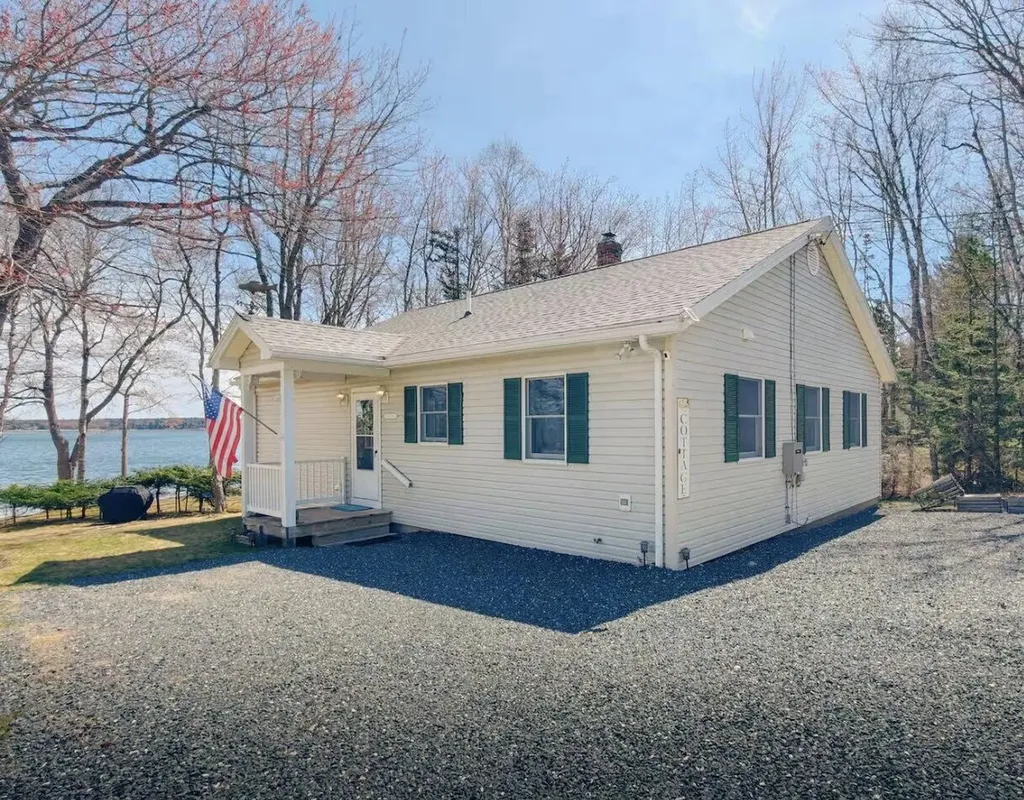 431 Paul Bunyan Road Gouldsboro ME 04607