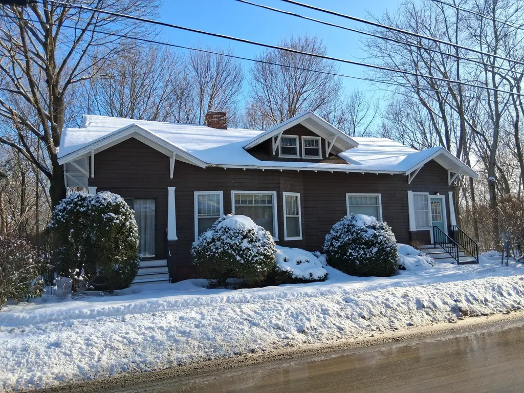 17 Burleigh Street Waterville ME 04901