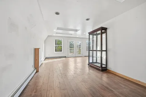 33 Robbins Road Union ME 04862