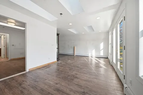 33 Robbins Road Union ME 04862