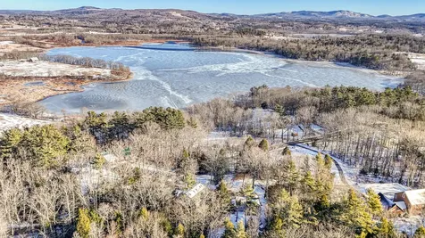 33 Robbins Road Union ME 04862