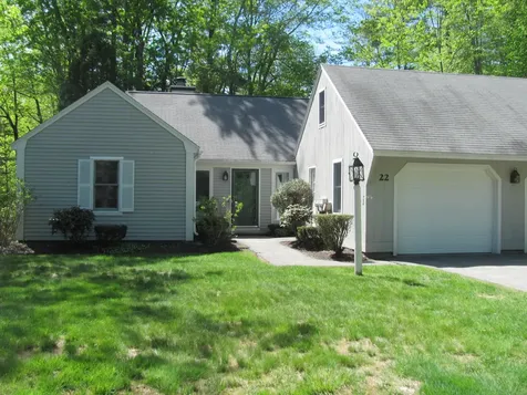 22 Oakwood Lane Kennebunk ME 04043