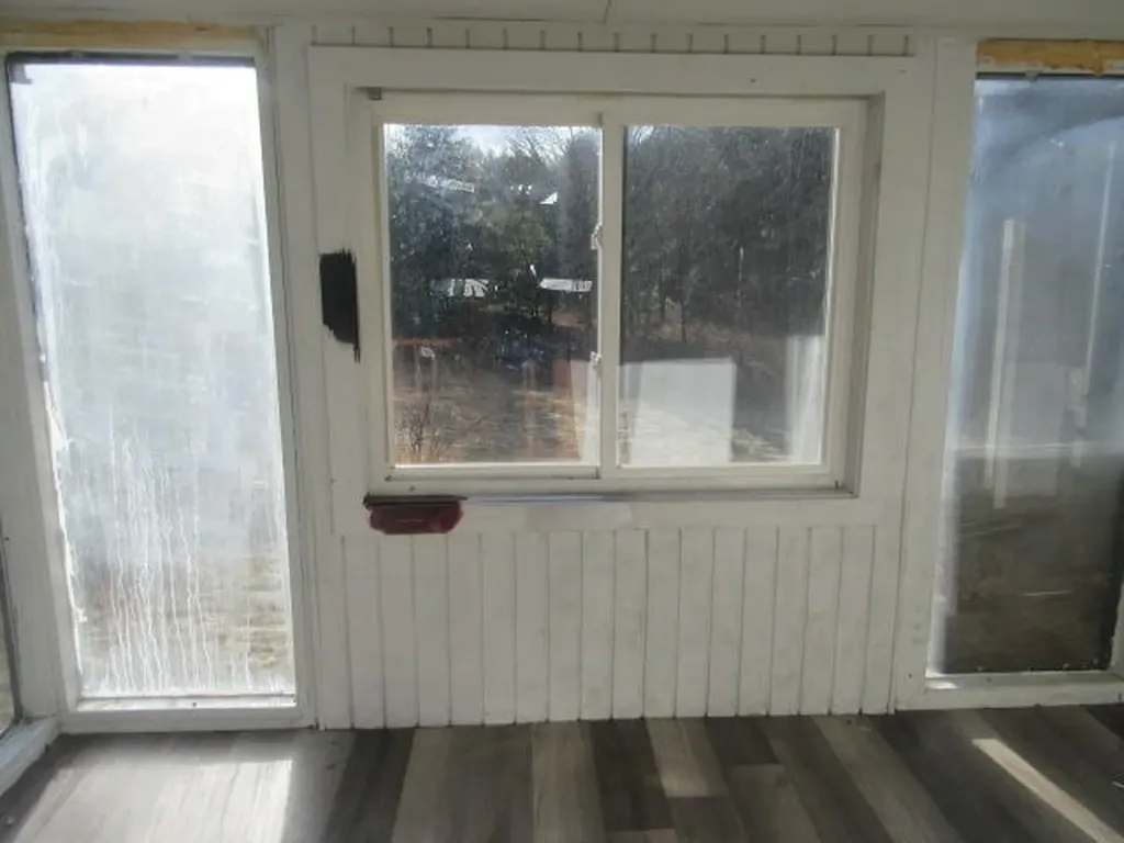 10 Perry Lane Amherst ME 04605