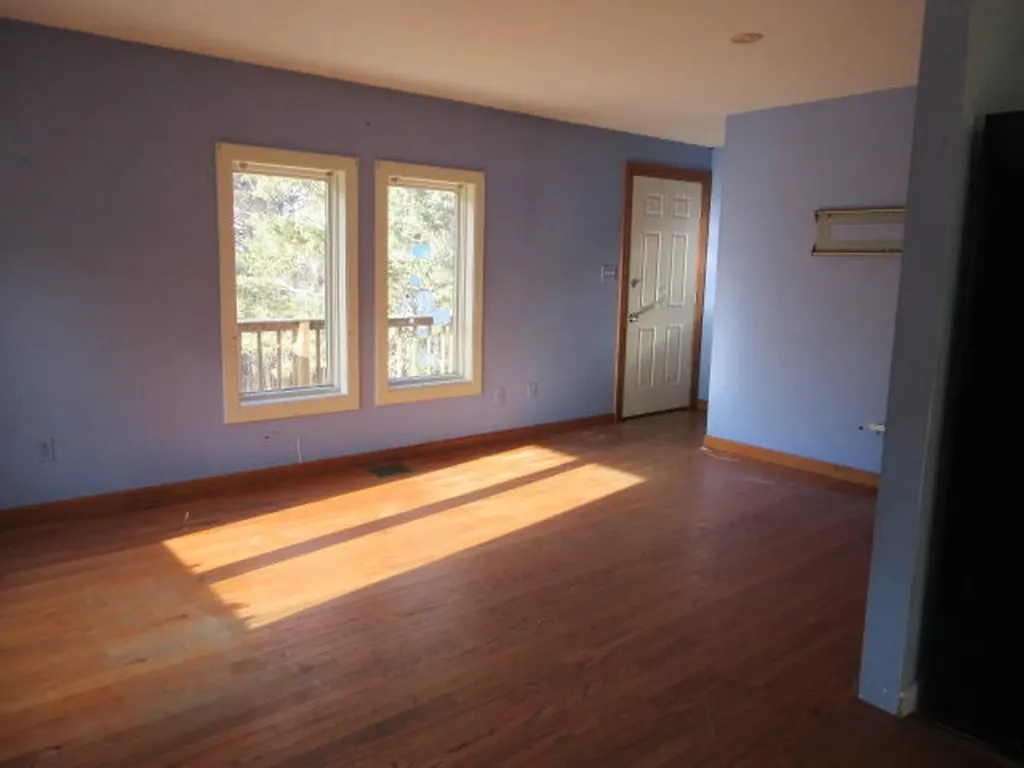 10 Perry Lane Amherst ME 04605