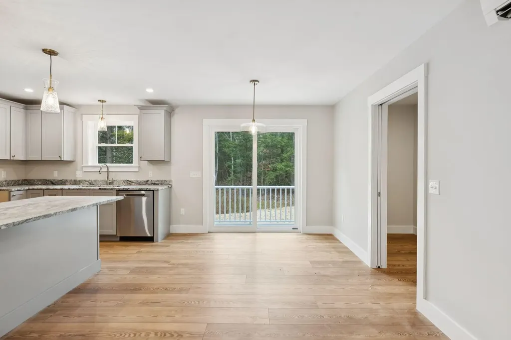 245 Foye Road Wiscasset ME 04578