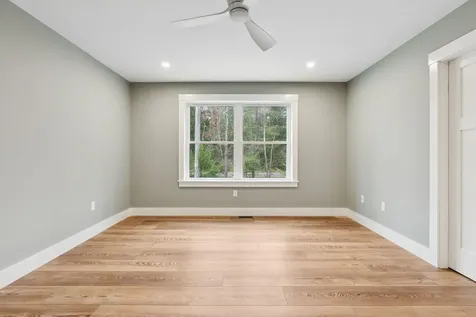 245 Foye Road Wiscasset ME 04578