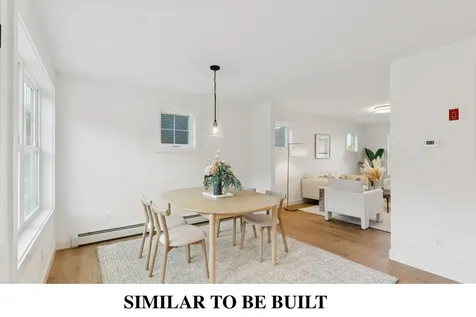 4 Feldspar Lane Cumberland ME 04021