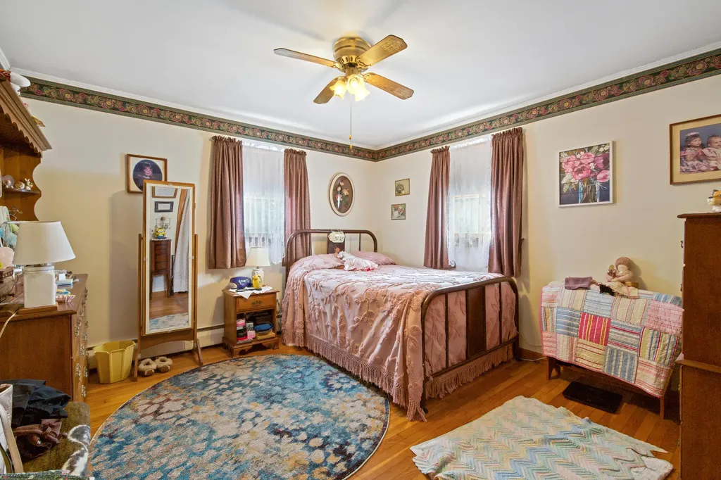 284 Parkway S Brewer ME 04412