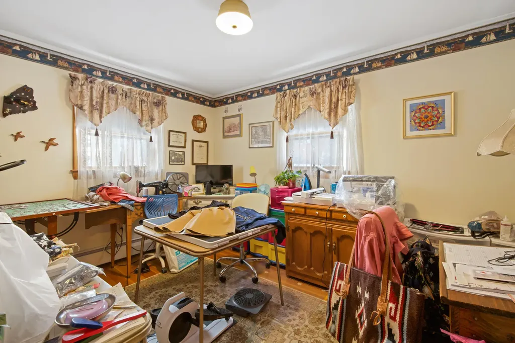 284 Parkway S Brewer ME 04412