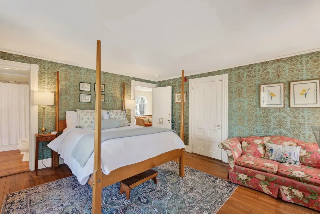 969 Washington Street Bath ME 04530