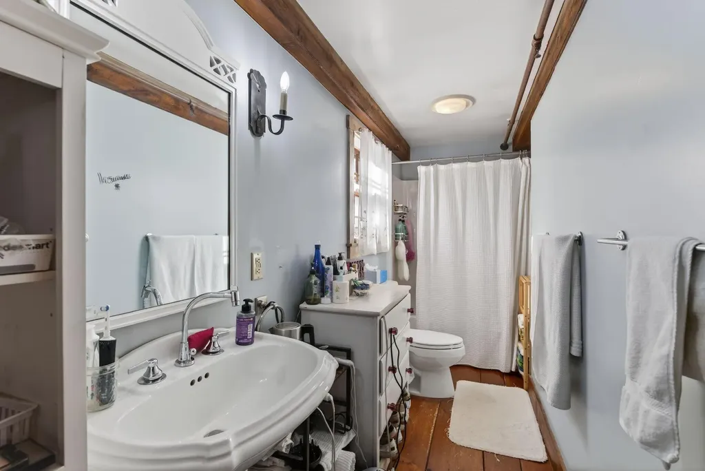 969 Washington Street Bath ME 04530