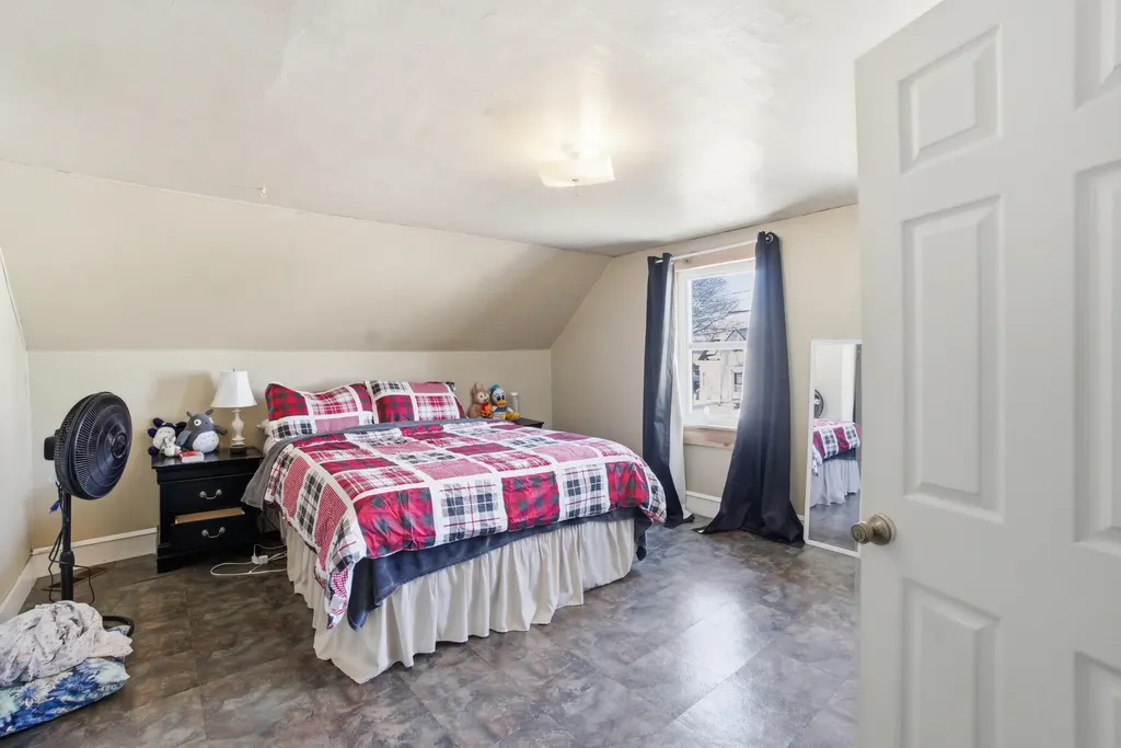63 Dexter Road Corinna ME 04928