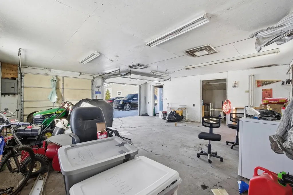 63 Dexter Road Corinna ME 04928