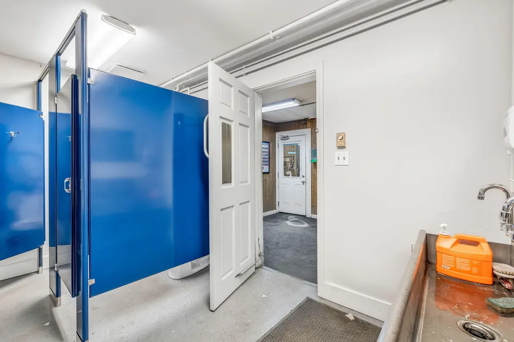 771 Main Street Rockland ME 04841