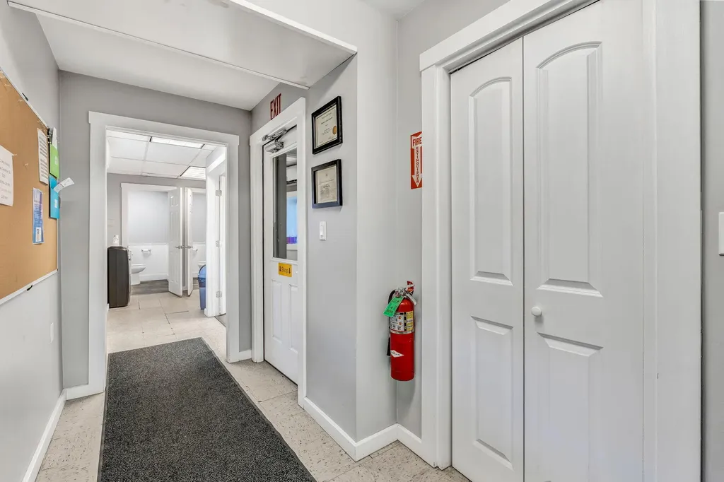 771 Main Street Rockland ME 04841