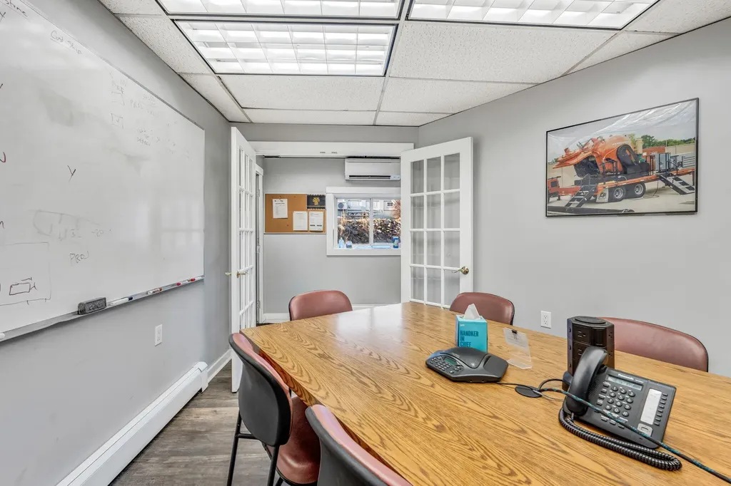 771 Main Street Rockland ME 04841