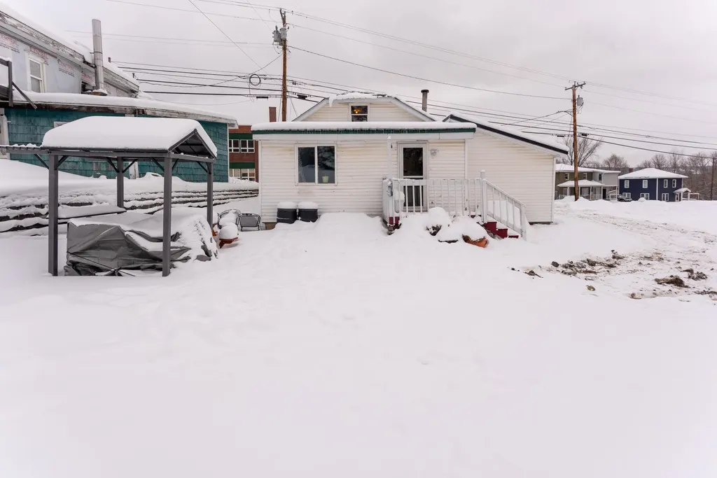 463 Main Street Madawaska ME 04756