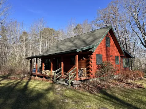 372 N Cobbtown Road Lincolnville ME 04849