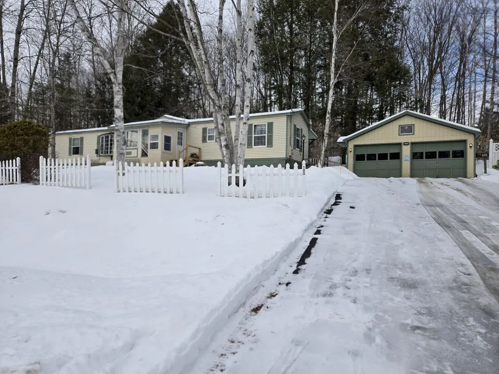 103 Galilee Road Farmington ME 04938
