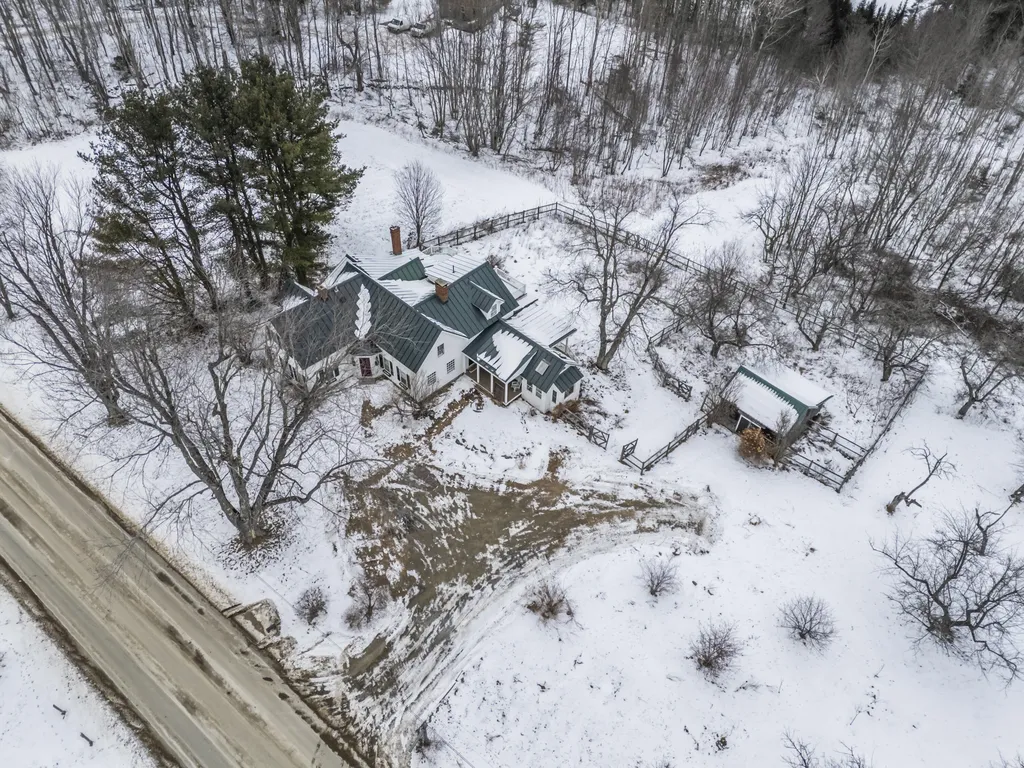 149 Youngs Hill Road Washington ME 04574