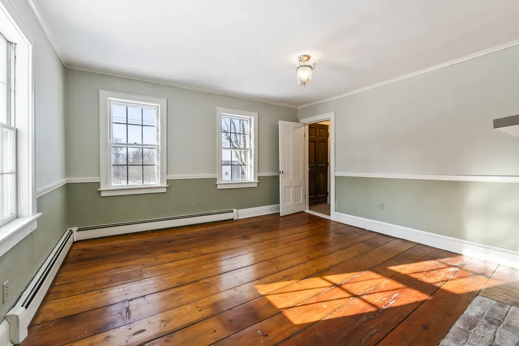 149 Youngs Hill Road Washington ME 04574