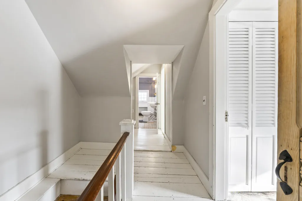 149 Youngs Hill Road Washington ME 04574