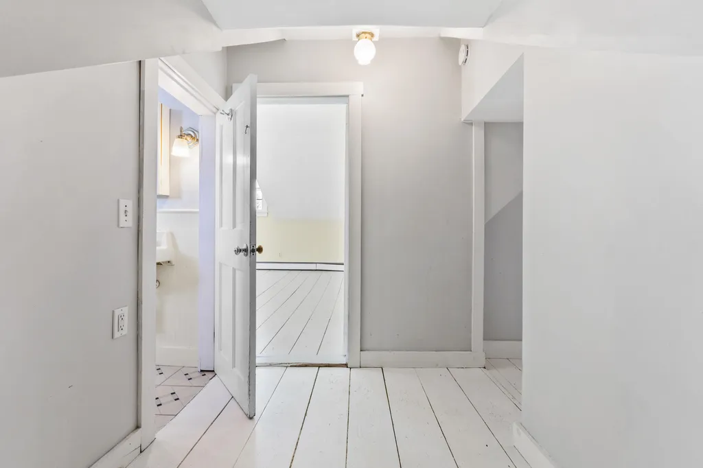 149 Youngs Hill Road Washington ME 04574