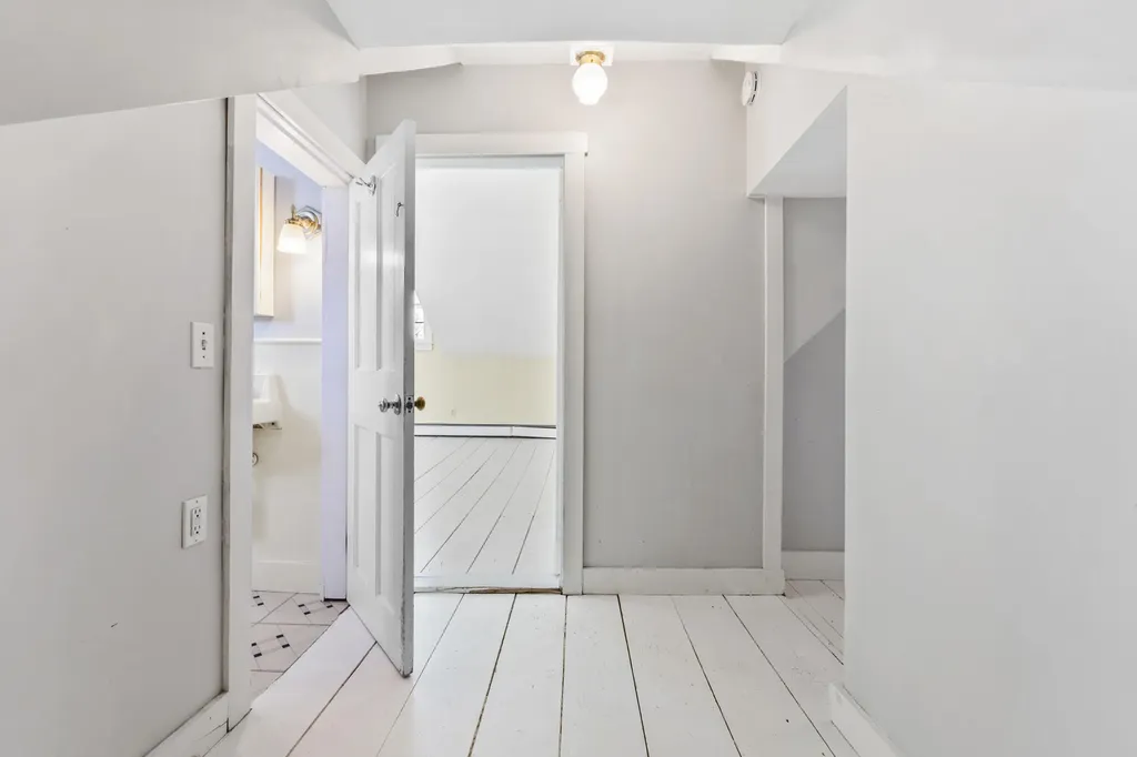 149 Youngs Hill Road Washington ME 04574