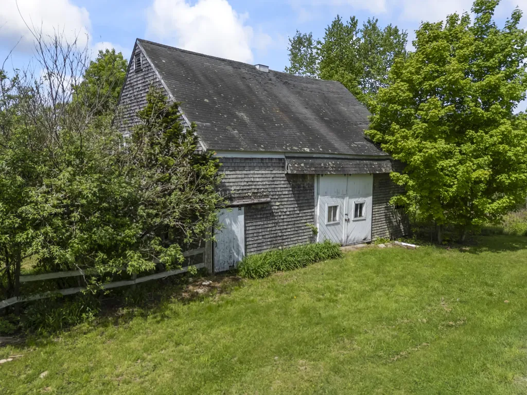 149 Youngs Hill Road Washington ME 04574