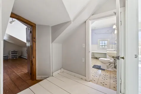 149 Youngs Hill Road Washington ME 04574