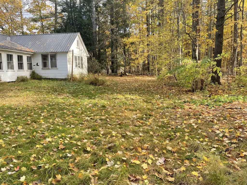 313 Augusta-rockland Road Windsor ME 04363