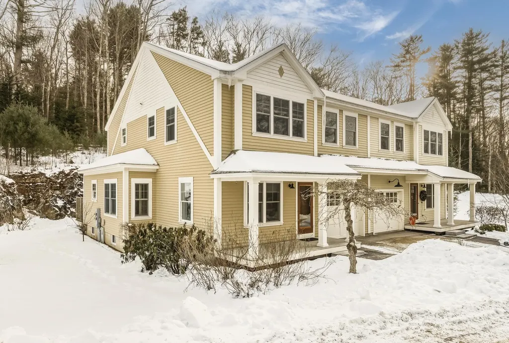 20 Harvest Ridge Road Freeport ME 04032