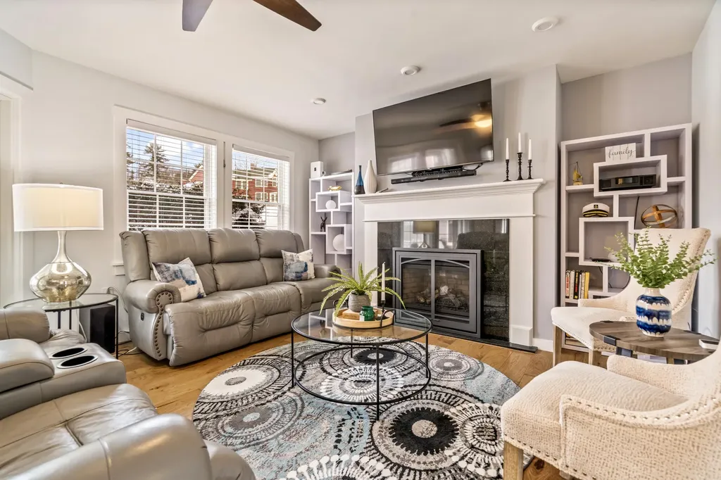 29 Winsor Green Road Naples ME 04055