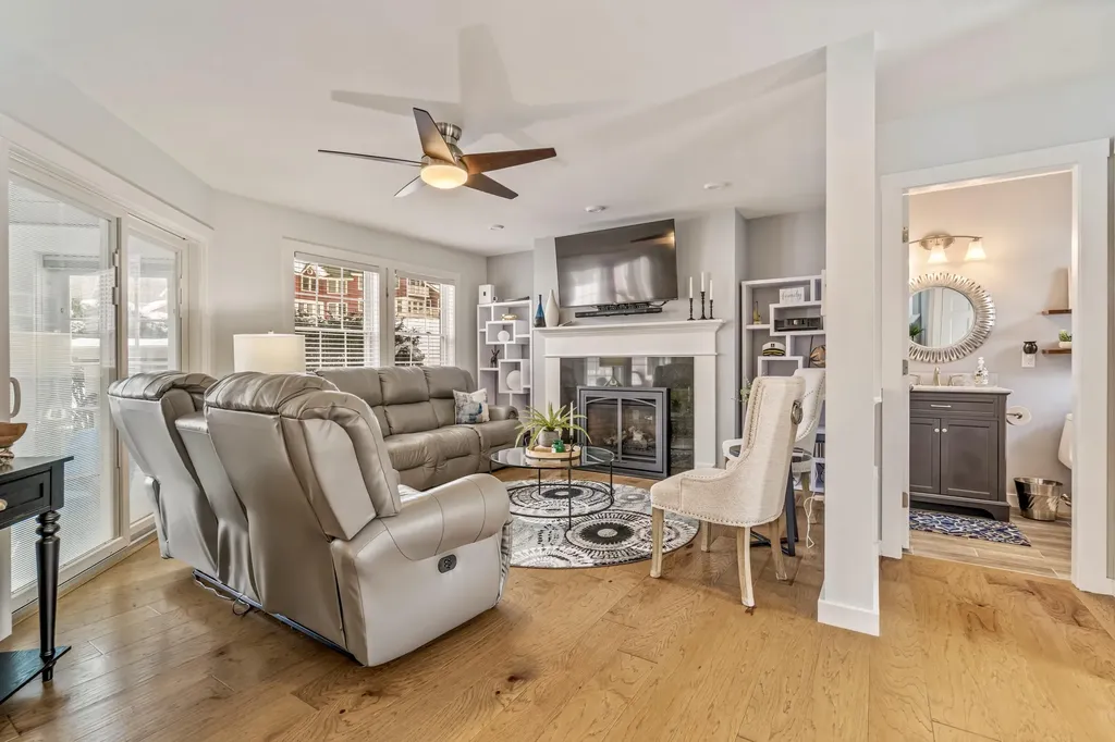 29 Winsor Green Road Naples ME 04055