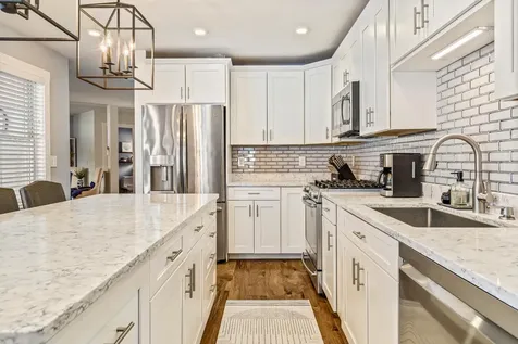 29 Winsor Green Road Naples ME 04055