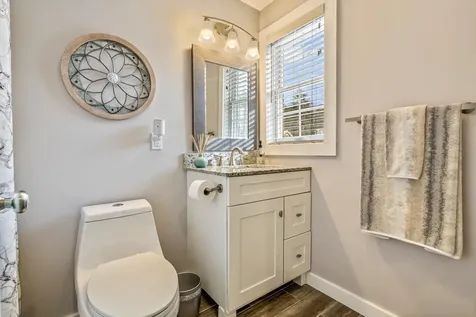 29 Winsor Green Road Naples ME 04055