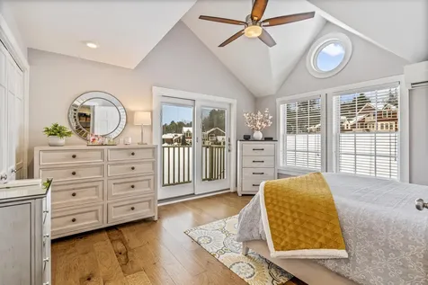 29 Winsor Green Road Naples ME 04055