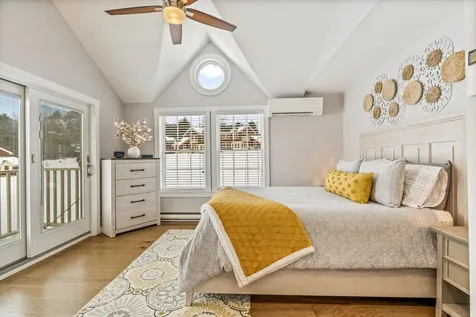 29 Winsor Green Road Naples ME 04055